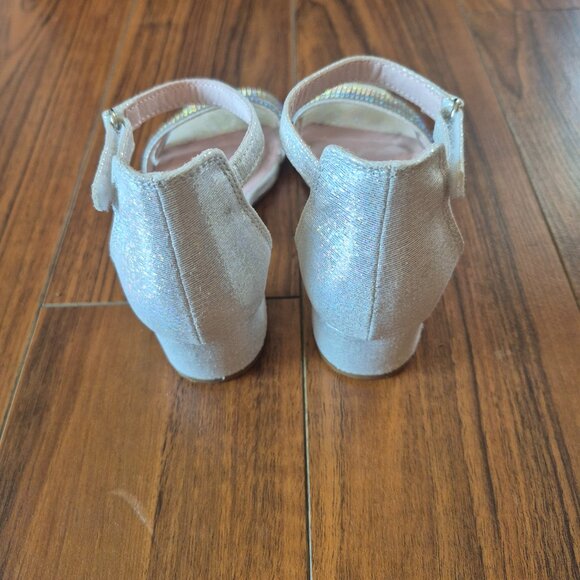 Size 13 Girls Heeled Sandals - Picture 2 of 4